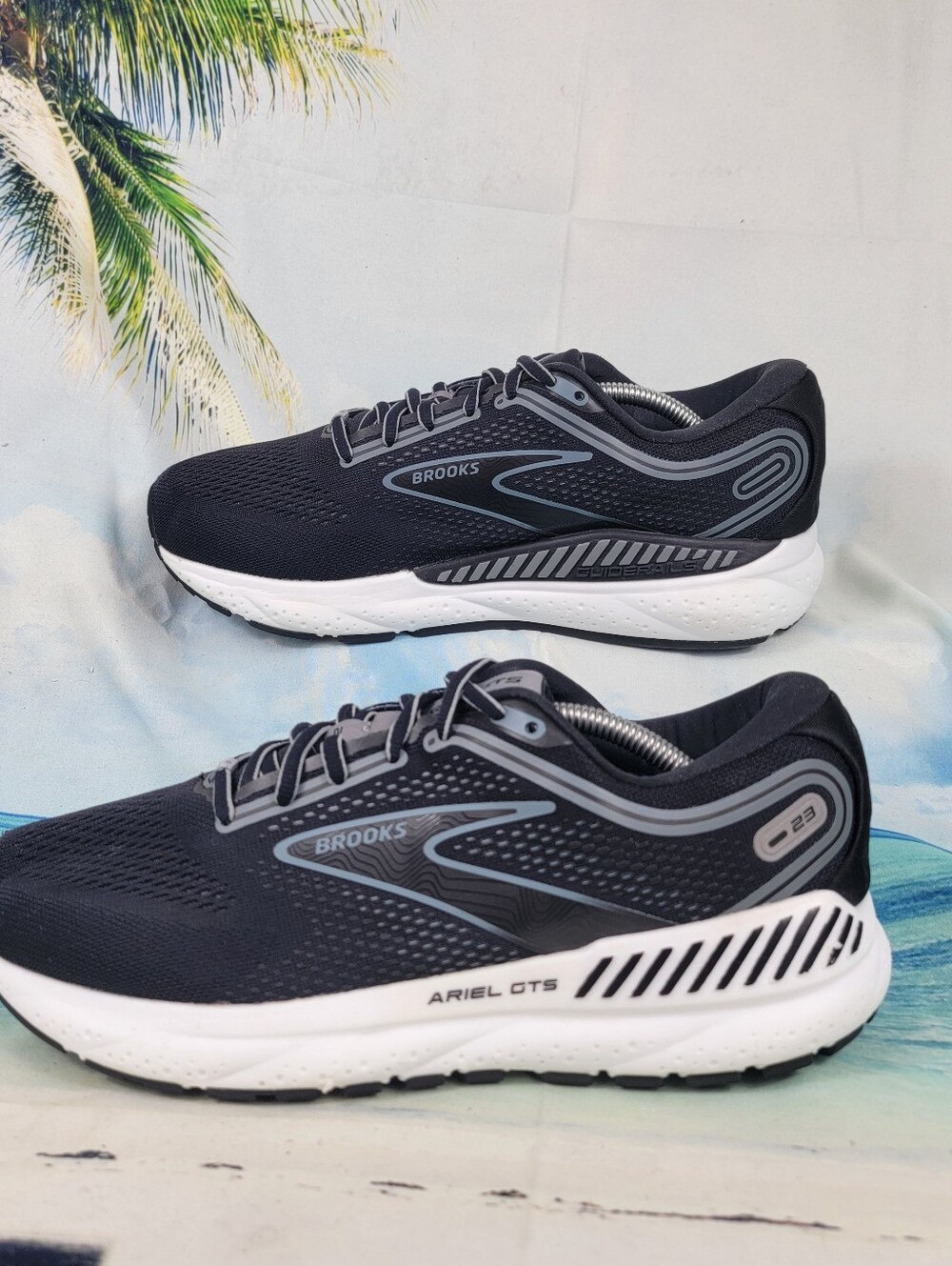 Brooks Ariel GTS 23 Women's 10 - Picture 6 of 11